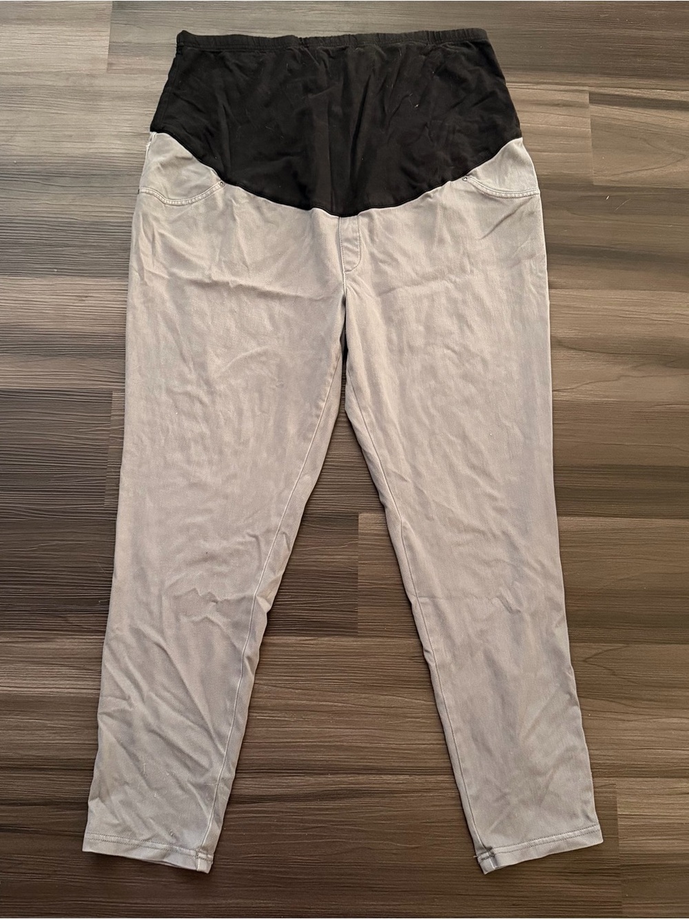 Time and Tru Plus Size Maternity jeggings in Light Gray and Black size XXL 2X 20